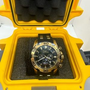 Invicta Pro Diver Scuba GOLD